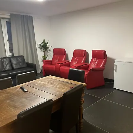 House Apartment *