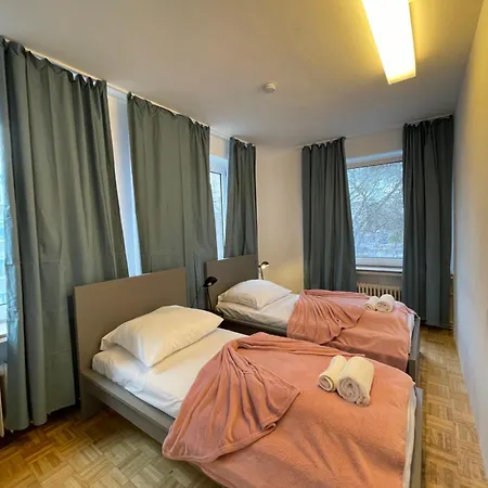 Apartment Shared At Heumarkt, City Center