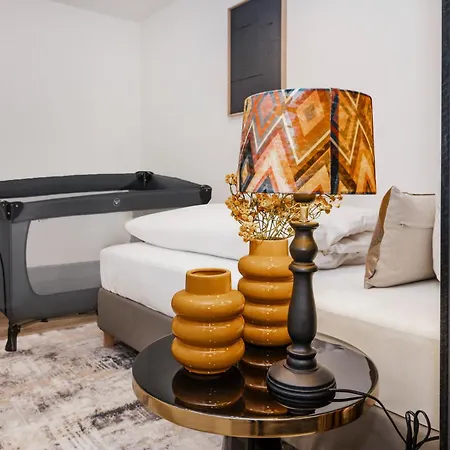 S331 - Luxurious Two Bedroom Duplex In * Cologne