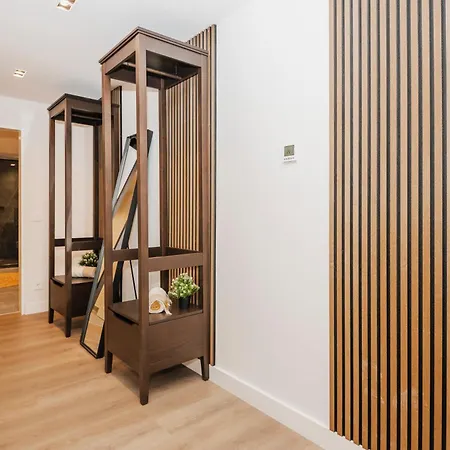 S331 - Luxurious Two Bedroom Duplex In Apartment