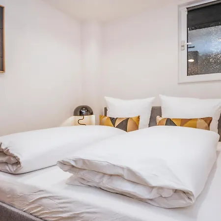 Apartment S331 - Luxurious Two Bedroom Duplex In