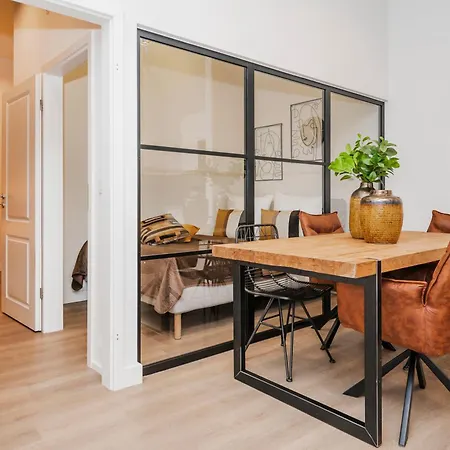 Apartment S331 - Luxurious Two Bedroom Duplex In