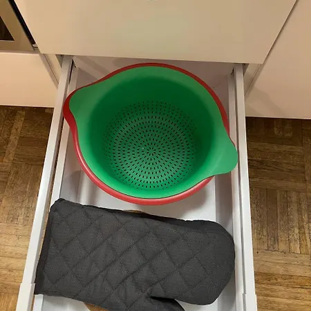 Shared At Heumarkt, City Center Apartment