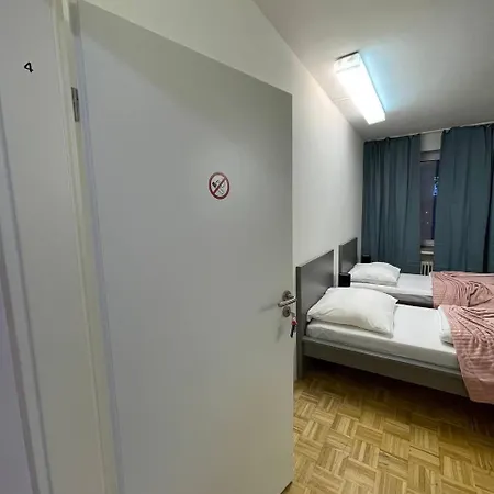 Apartment Shared At Heumarkt, City Center