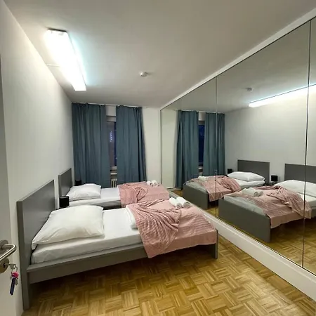Shared At Heumarkt, City Center Apartment Cologne