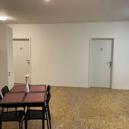 Shared At Heumarkt, City Center Apartment Cologne