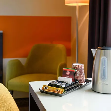Mercure West