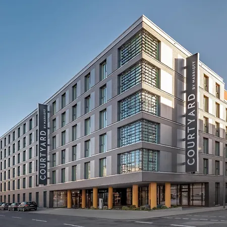 Hotel Courtyard By Marriott 4*