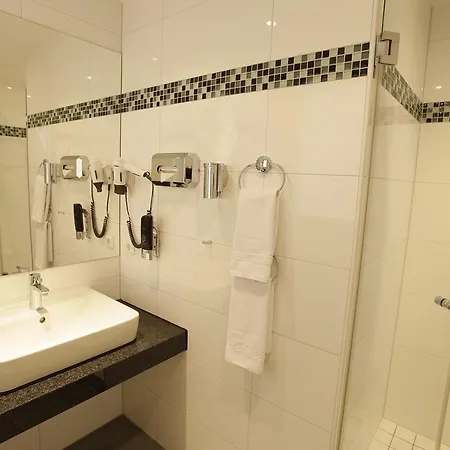 Warsteinerhof By Centro Comfort 3* Cologne