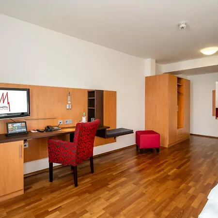 Hotel Eden Frueh Am Dom 3*