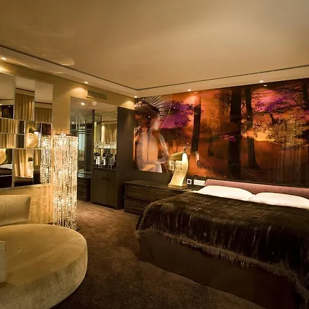 Savoy Hotel