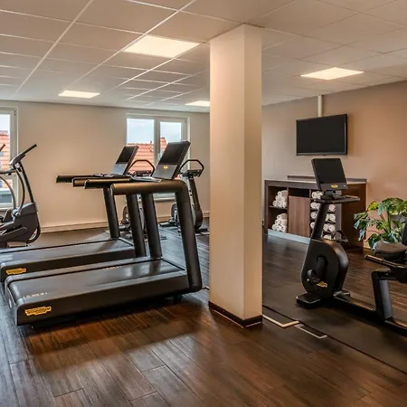 Hotel Courtyard By Marriott