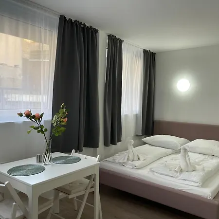 Apartment Schone Moderne Am Ring Nr.1 Cologne