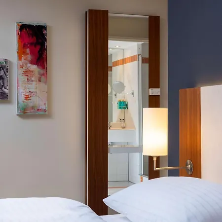 Essential By Dorint Koeln-junkersdorf Hotel