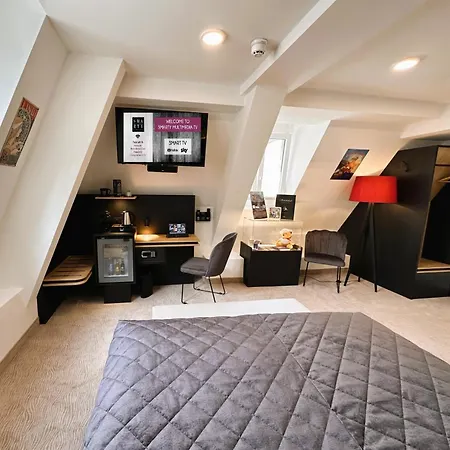 Hotel Rhein St. Martin Cologne