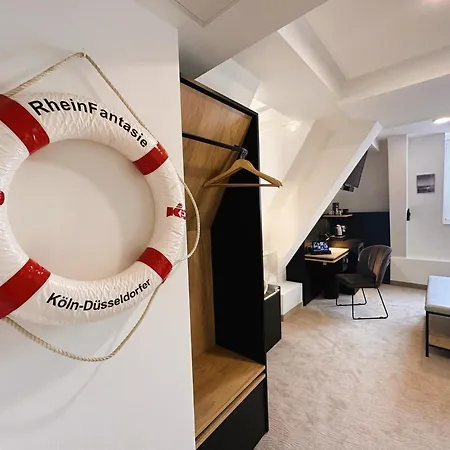 Hotel Rhein St. Martin Cologne