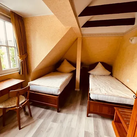 Hotell Osteria-hotel-centovini Köln