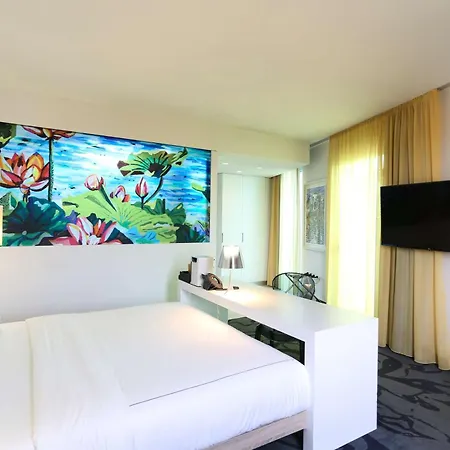 Art'otel Cologne, Powered By Radisson Hotel 4*