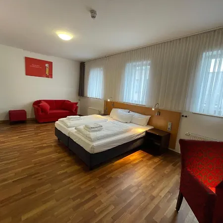 عدن فروه ام دوم 3*