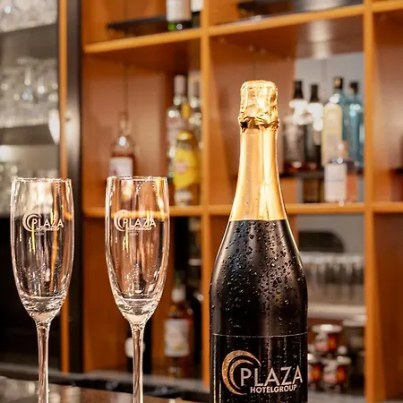 Hotel Plaza Premium Cologne