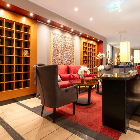 Plaza Premium Cologne