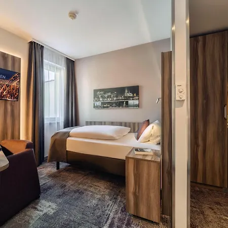 Cityclass Am Dom Hotel 4*