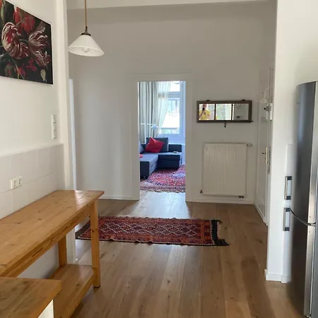3 Zimmer-lounge In Suelz Mit Kueche, Balkon, 2 Baeder, 00320 Daire Köln