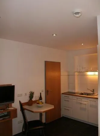 Apartment-haus Cologne