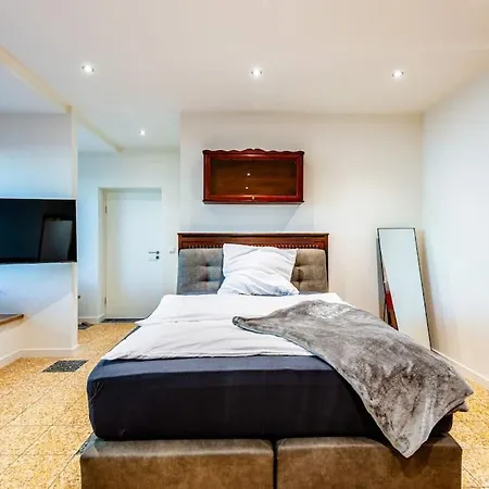 Apartment Wohnen In Ehemaliger Kneipe