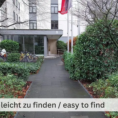 Apartment City-flair Mit Domblick! *