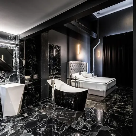 Black Hotel
