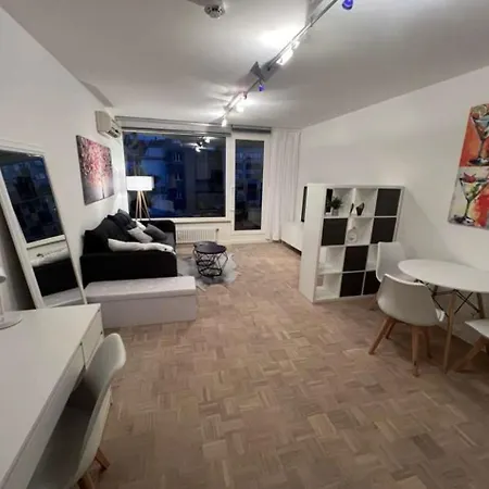 Innenstadt Ruhiges Und Zentrale Cologne