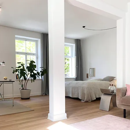 Apartment Zehuus Beletage