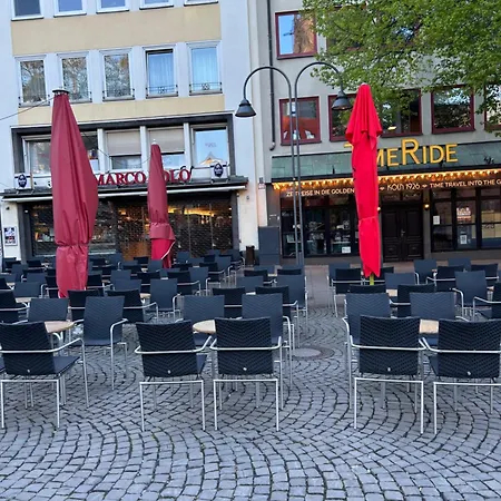 Villa Koeln City *