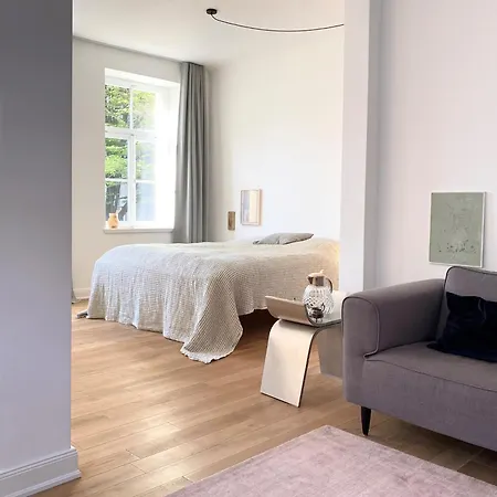 Apartment Zehuus Beletage