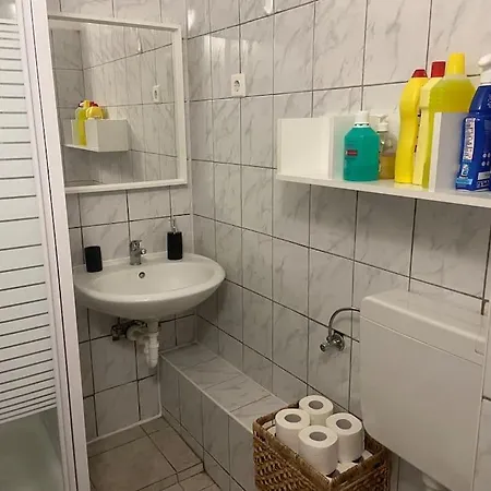 Premium One-bedroom Apartment Cologne