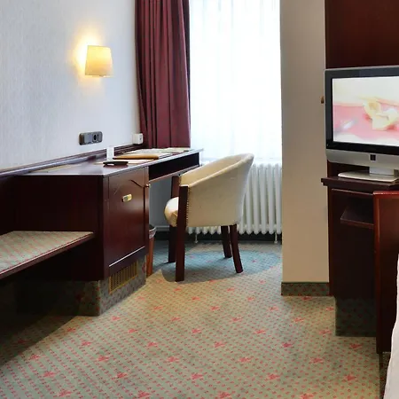 Imperial Hotel 4*