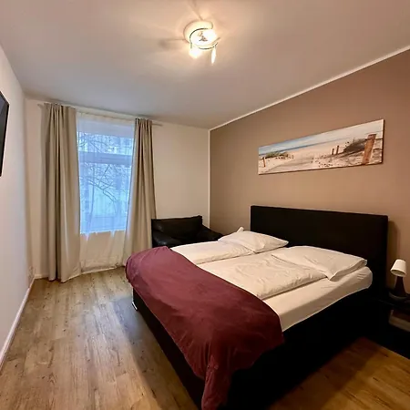 Altstadthotel Hayk Am Rhein Hotel