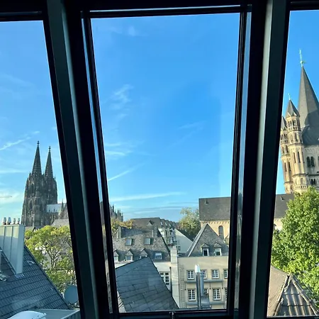 Altstadthotel Hayk Am Rhein