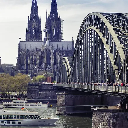 Ibis Am Dom Cologne