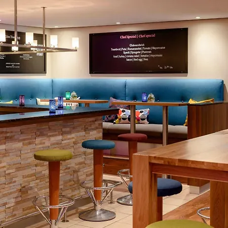 Hotel Mercure West