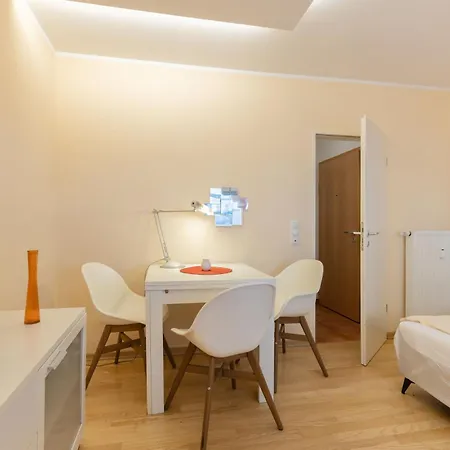 Apartment Komfort Suedstadt Messenah