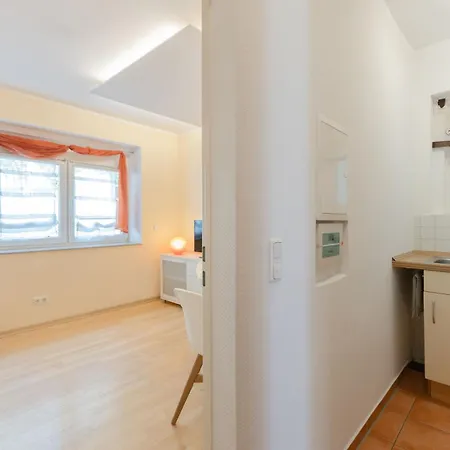 Komfort Suedstadt Messenah Cologne