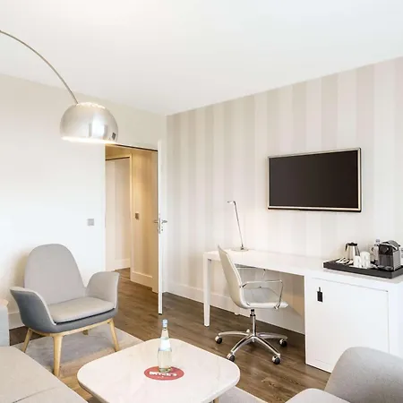 Nh Collection Mediapark Hotel
