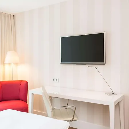 Nh Collection Mediapark Hotel