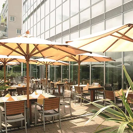 Hotel Nh Collection Mediapark 4*