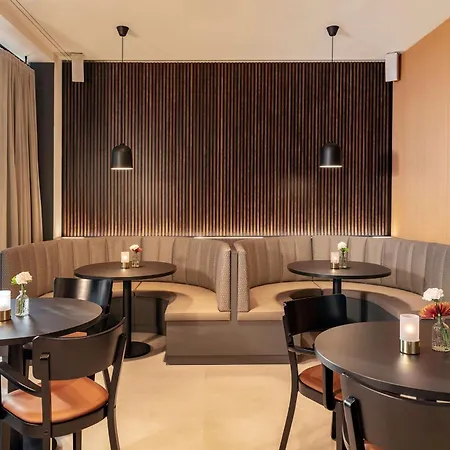 Nh Altstadt Hotel 4*