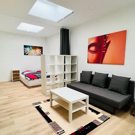 Mini Ferienwohnung - Monteurzimmer * Cologne
