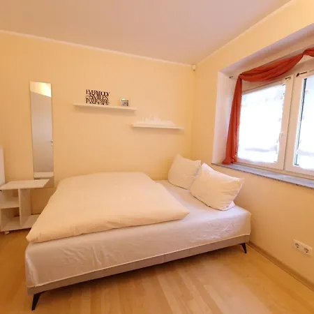 Komfort Suedstadt Messenah Apartment