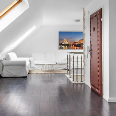 Apartment Charmante Maisonette Mit Balkon Und Gartenblick *